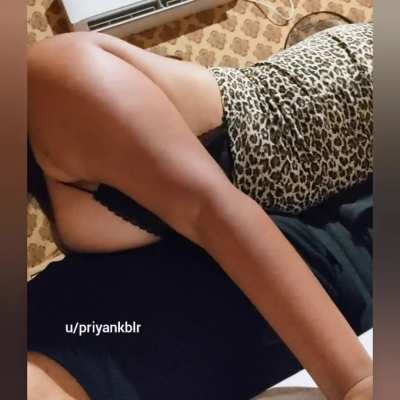 (Ogif)Do u horny guys & bulls want me to bounce on ur cocks with my boobs crushing against ur chest?🥵 I m a wild desi slutwife Priya (F4M) in Chennai in May first week loves making fun with strangers|Nasty commnts plz| I love them😊