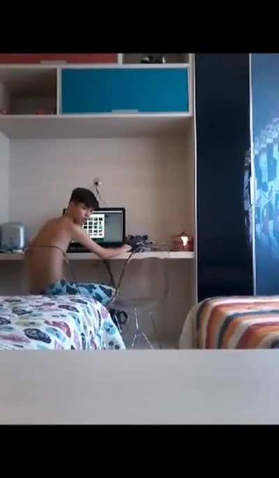 Cada um com seus problemas.