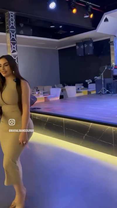 Arab wifey mommy 