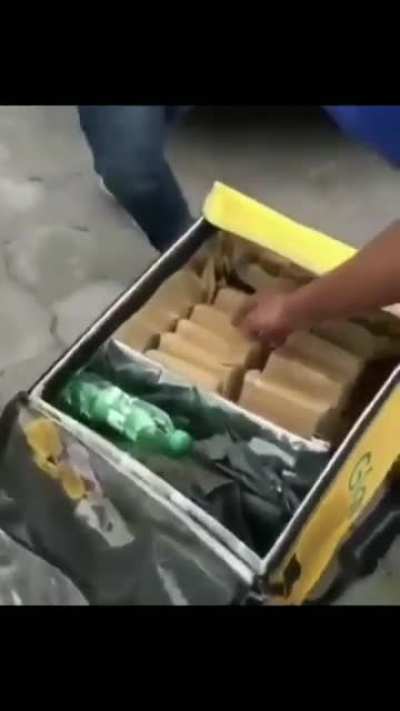 Como que el repartidor se tomo muy enserio lo de 