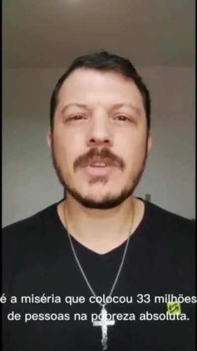 Padres gravam vídeo contra a manipulação da fé