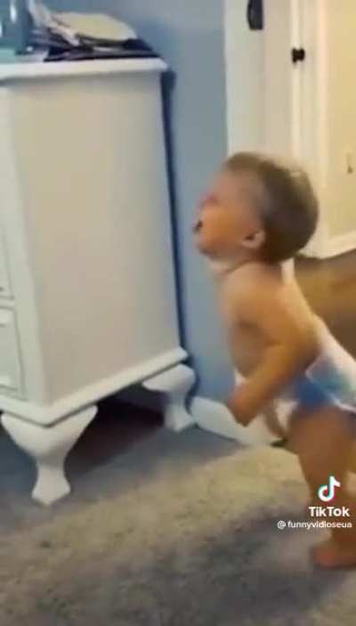 Funny moment😂😂 I hope you like my booty🥹