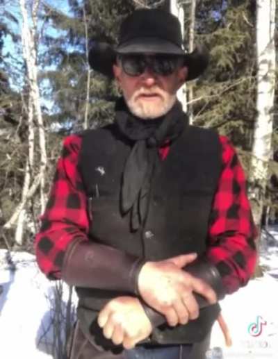 MAGA dumbfuck is mad because those mean libs on social media keep making fun of his videos