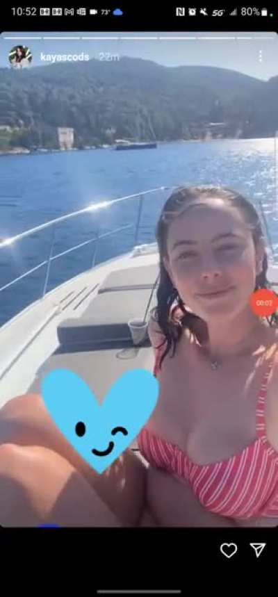 Bikini Brauty
