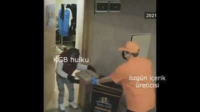 bedava pizza yiyenlerin amk