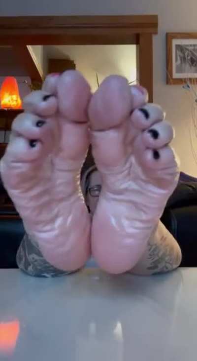 Mature Soles (bbc joi)