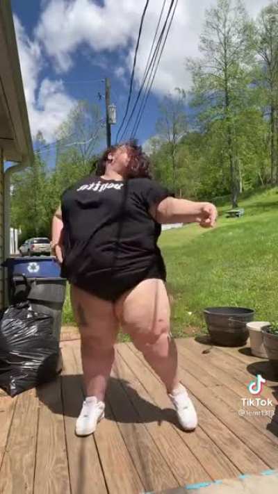 Baby girl gettin' it