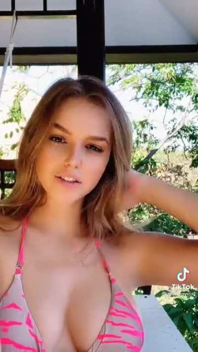 Que ricas tetas
