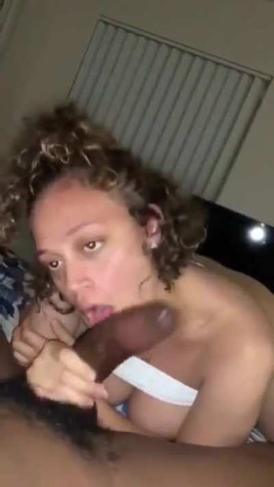 Spit on dat dick 🍆💦