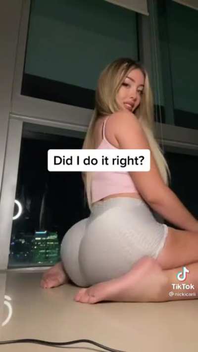 Do you think she did it right? 👅