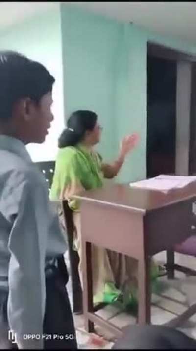 Tripta Tyagi, a teacher in Neha Public school in Muzaffarnagar, Uttar Pradesh is seen allegedly telling other students to hit a seven-year old Muslim student