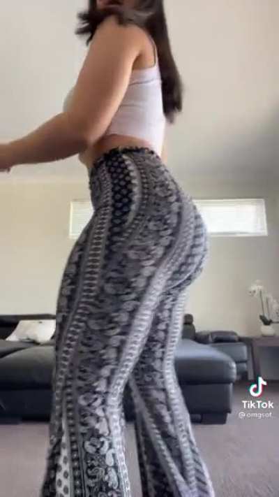 I love these pants.