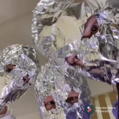 Pouring molten Aluminium