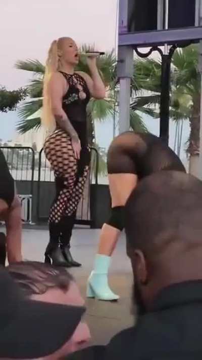 Thick Mummy Iggy