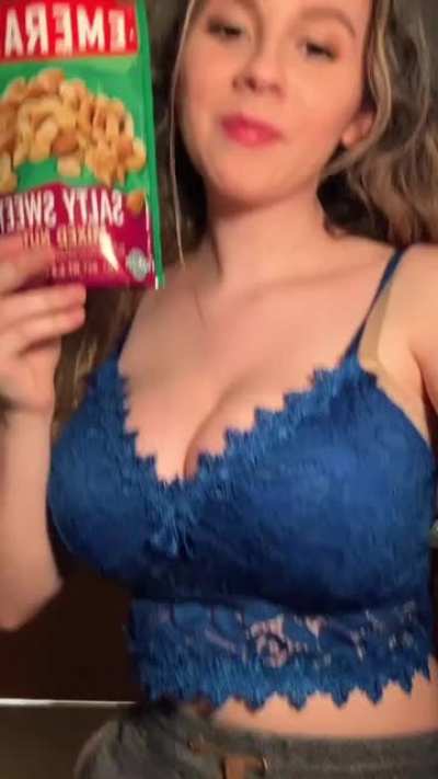 Amazing cleavage