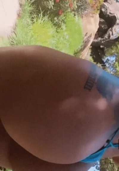 Juicy Booty