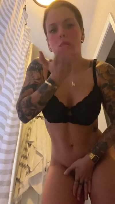 😘