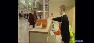 Airline Freakout (from Airline UK)