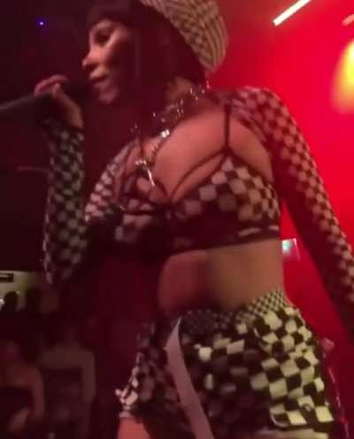 The curves LAWD
