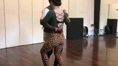 RUSSIAN PAWG in good(<wbr>black<wbr>)hand<wbr>s
