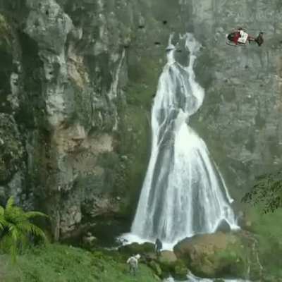 Waterfall looks like a bride in her wedding dress. Peru “Cascada La Novia”