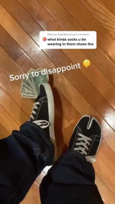 What kinda socks?