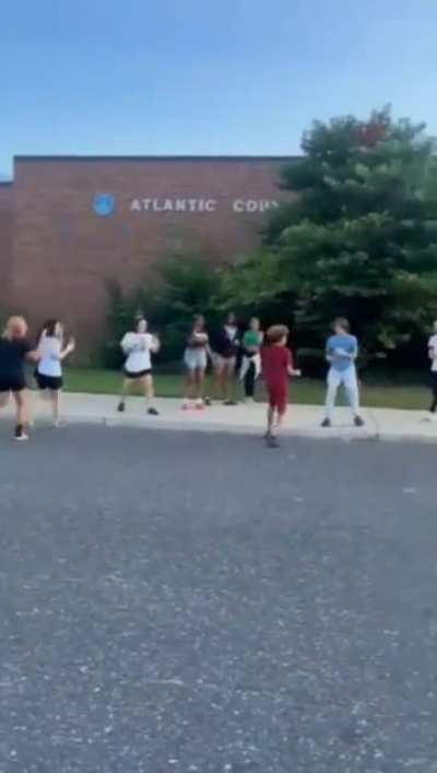 Kid in Red Cheated on Kid in Blue's Sister