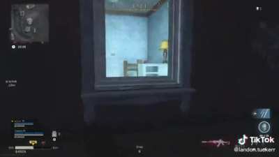 «Suing Activision for giving me two jumpscares and a heart attack»