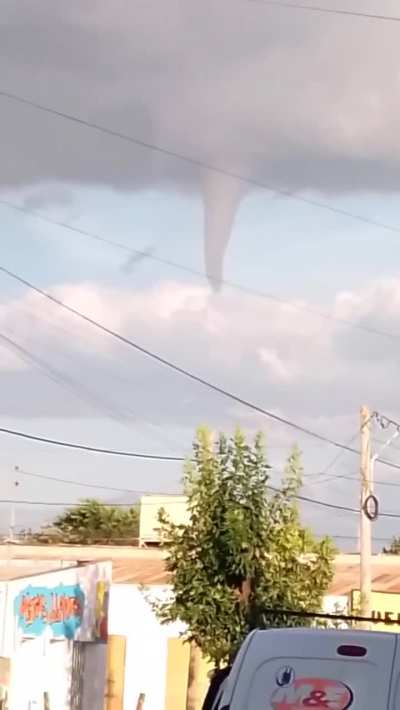 Apareció una nube embudo en San Justo
