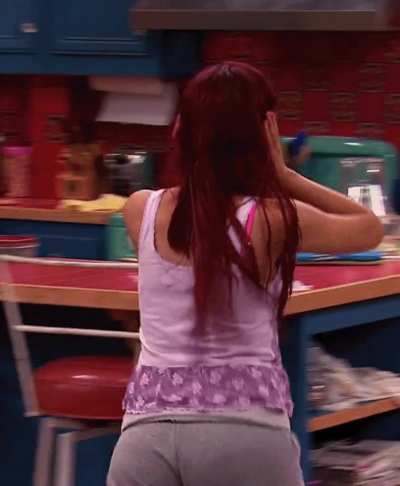 Ariana Grande's tight 19 year old ass