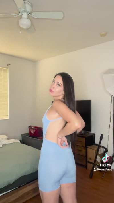 Stretchy