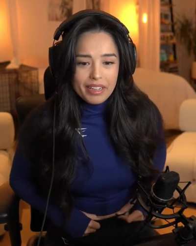 Rae's Gymshark Day Stream
