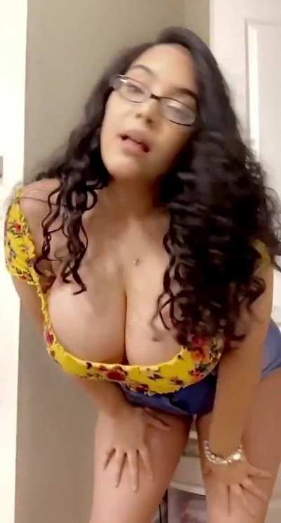 😘