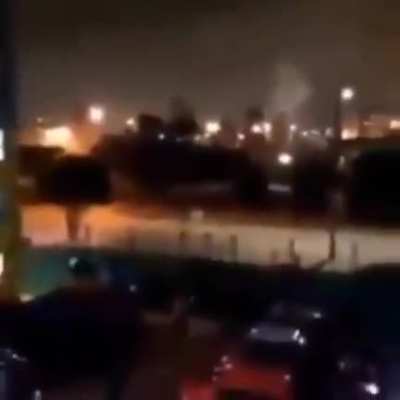 Kolombiyada artan vergilere isyan eden halka ordu müdahalesi. ( Öyle ölmez füze at temsili video 1.1)