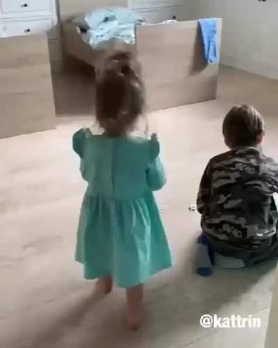 Very caring little sister