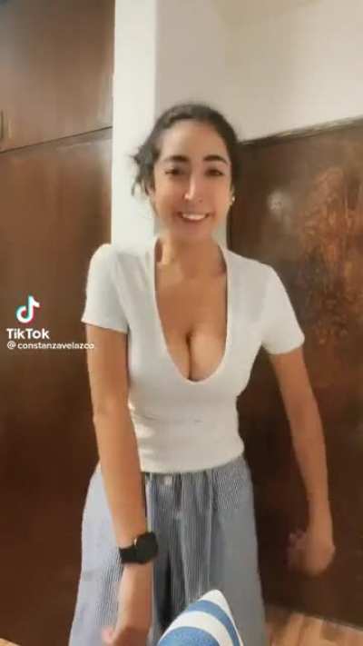 @constanzavelazco