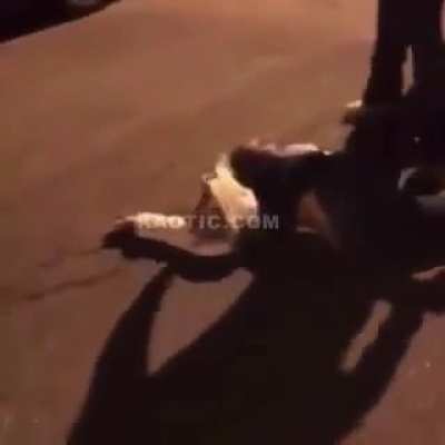Head kick ko