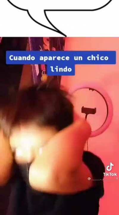 Aver a quien le toca y creo que deberia aver una etiqueta llamada cringe