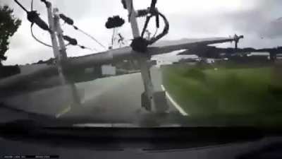 7 MILLION VOOOOOOOLTS on a car... Good luck guys!