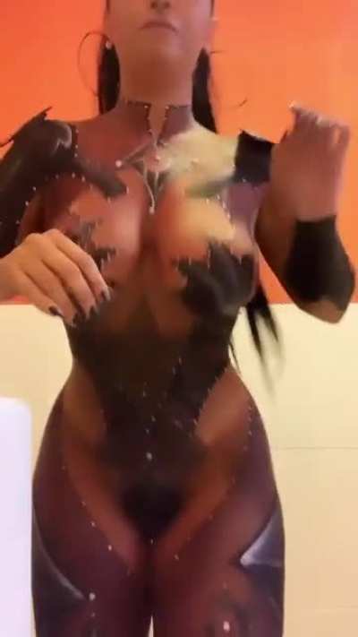Débora Brasil