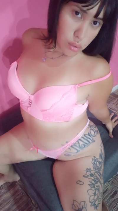 Nothing better than spending Sunday with me. Available for Vcall, sexting, anal, Mommy r.play. ONLY BUYERS ! Snp: MiqiVc / Tlg: Huilen777