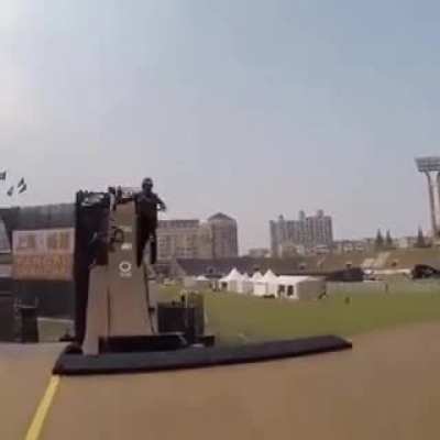 Cameraman stays inches away from the action while transitioning smoothly