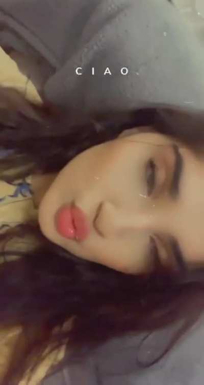 Cute 🥰!! Will post her nude after 500 upvotes ⬆️