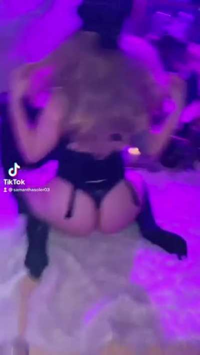 The jiggle 😝🍑