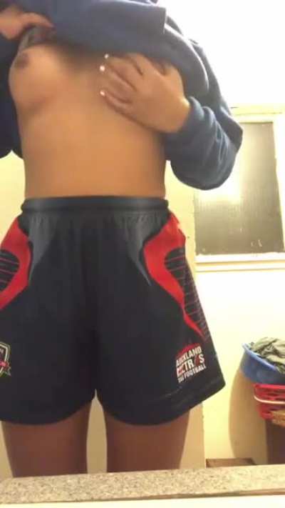 🥴
