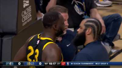 [Highlight] Chaos breaks out in the Wolves/Warriors game