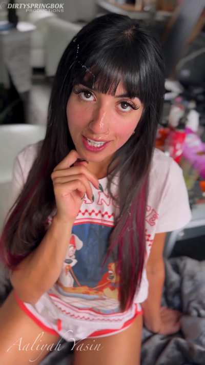 I only came over to borrow sugar and I let him cum all over my cute Pakistani face
