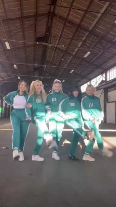 Pretty Girls