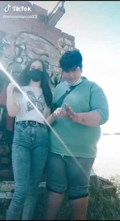 no os flipeis