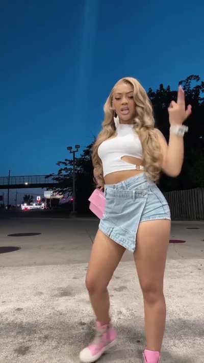 mo